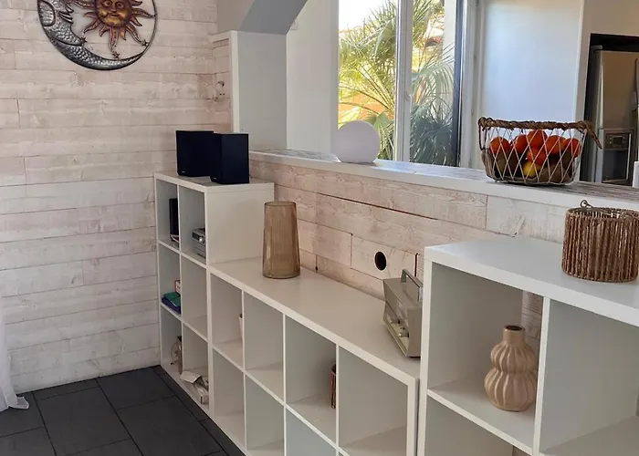 Mahloa بيت للعطل *